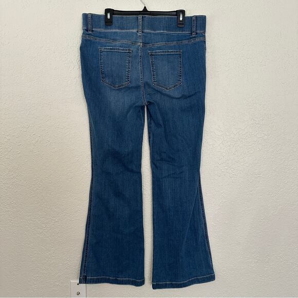 Spanx SPANXshape EveryWear Flare Jeans In Vintage Indigo 1X - Picture 7 of 7